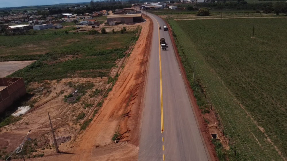 ANEL VIÁRIO DE PARANATINGA - COMEÇOU A SINALIZAÇÃO DA PISTA
