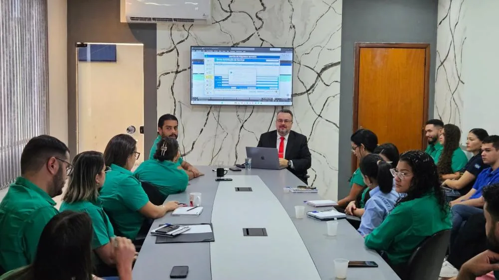 Prefeitura realiza treinamento sobre credenciamento para ampliar participação de empresas locais nas contratações