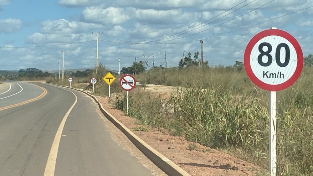 Sinalização no anel viário 